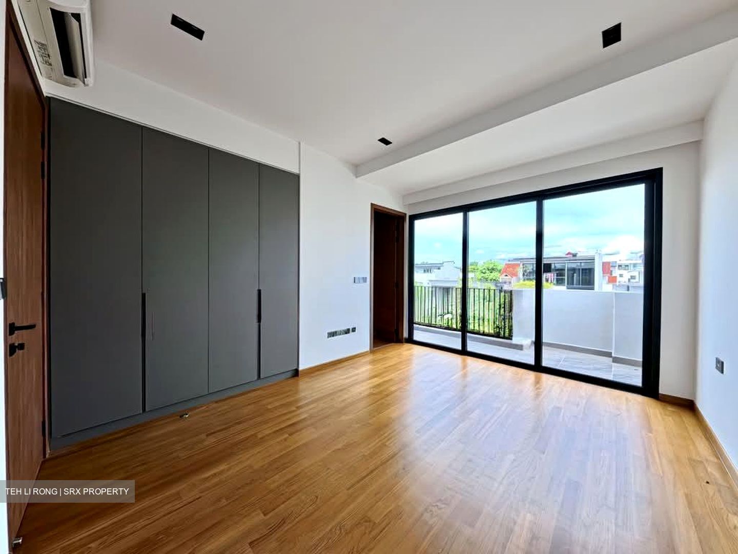 Sembawang Straits Estate (D27), Terrace #574851891